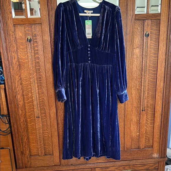 Boden Dresses & Skirts - Elegant Periwinkle Blue Velvet Dress